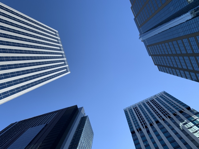 10月の企業倒産965件で今年最多 物価高倒産が拡大、サービス業・医療・不動産で急増