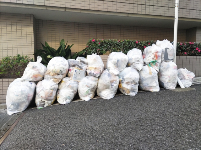 賃貸のゴミ出し問題は物件価値を落とす トラブルの実態と家主が取るべき解決策