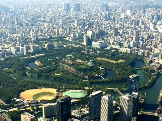 中古マンション価格、近畿圏で上昇続く　取引増の一方で金利上昇に警戒感【2025年10～12月期／近畿レインズ調べ】