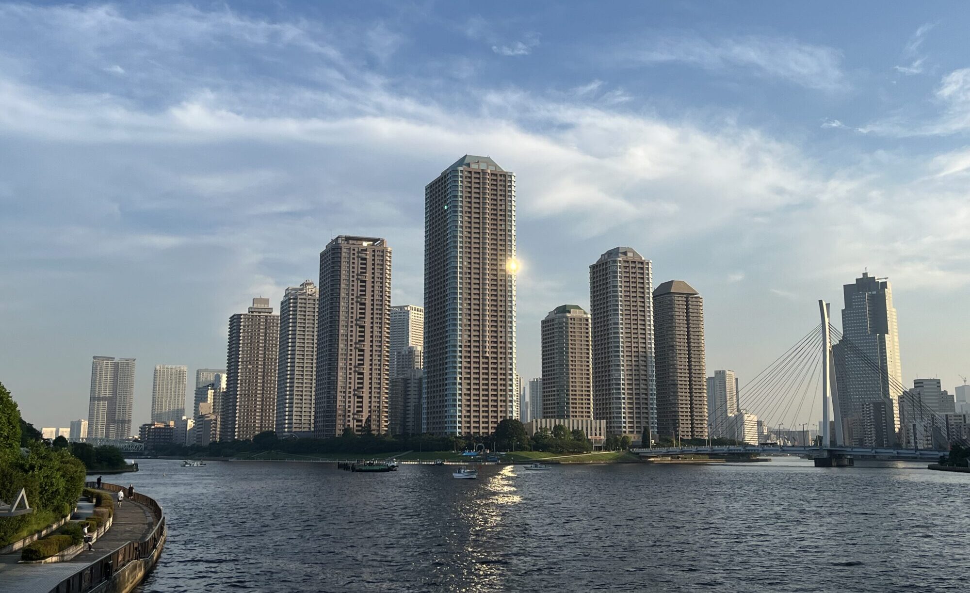 【中古タワマン】東京都心部で価格下落　大阪は北区一強で全体を押し上げ